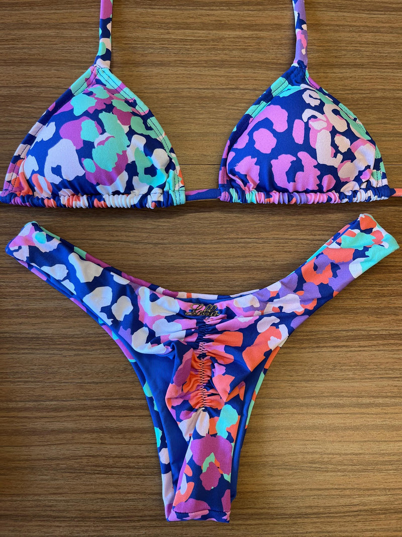 Asa Delta Empina Bumbum - Onça Carnavalesca
